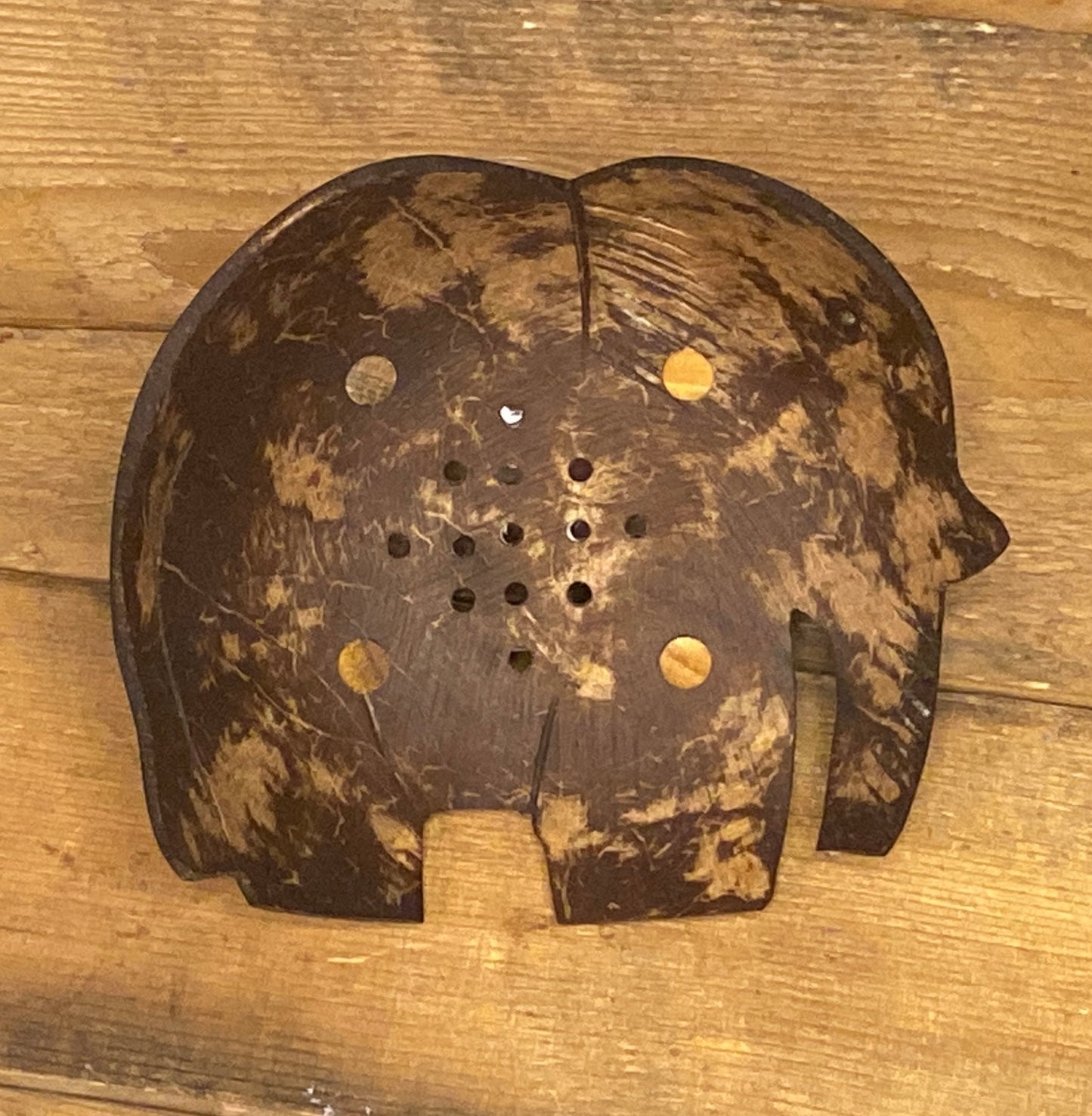 Elephant_Soap_DIsh_made_from_Coconut_Shell-top view