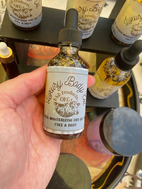 Luxury Body Oil with Rosehip Oil and Vitamin E 1